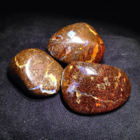 Pierres polies Opale Boulder